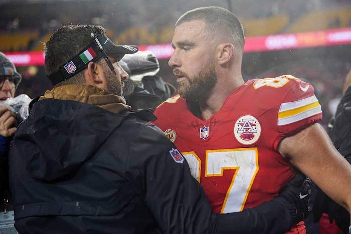 Nick Sirianni and Travis Kelce embrace after the Philadelphia Eagles defeated the Kansas City Chiefs.